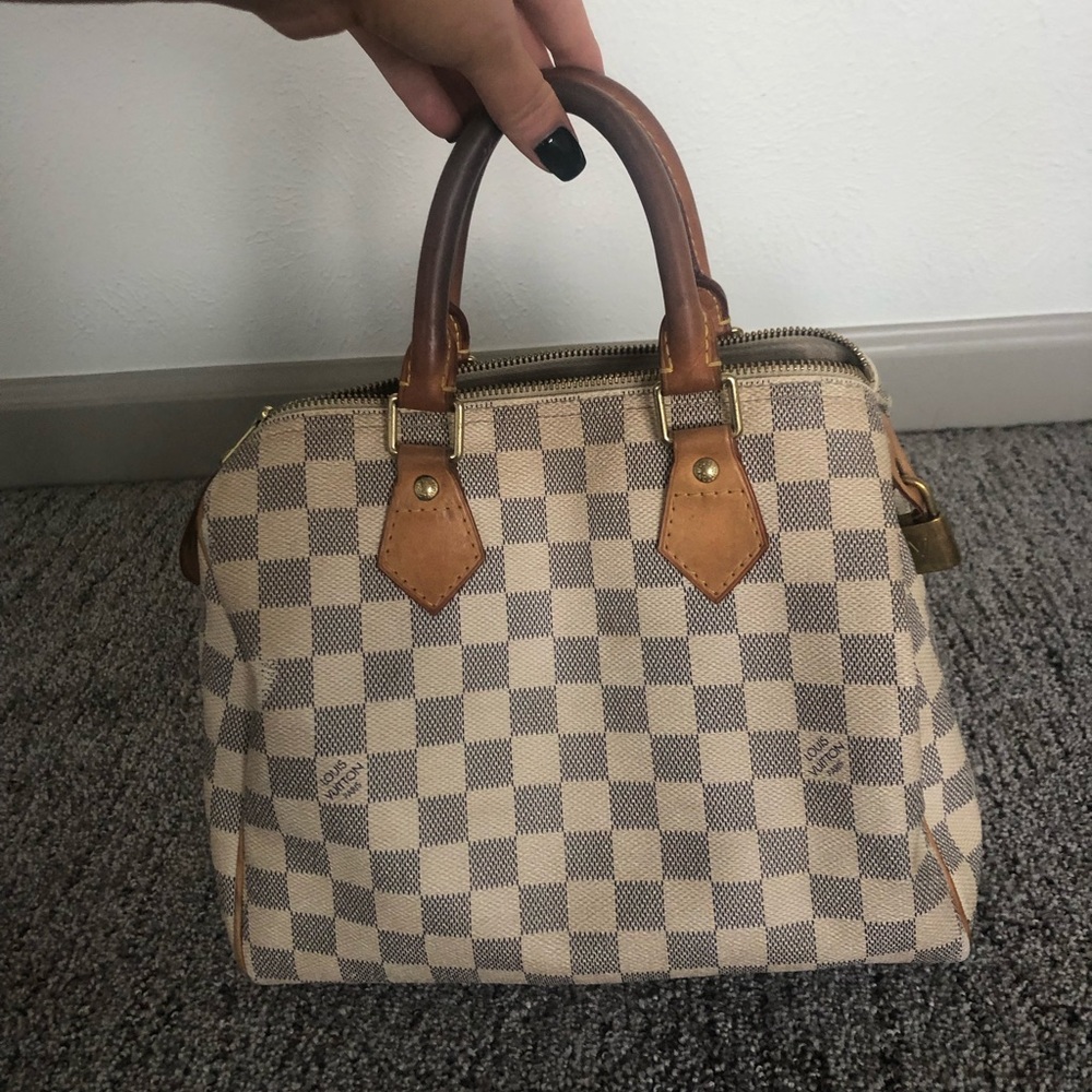 Louis Vuitton speedy 25